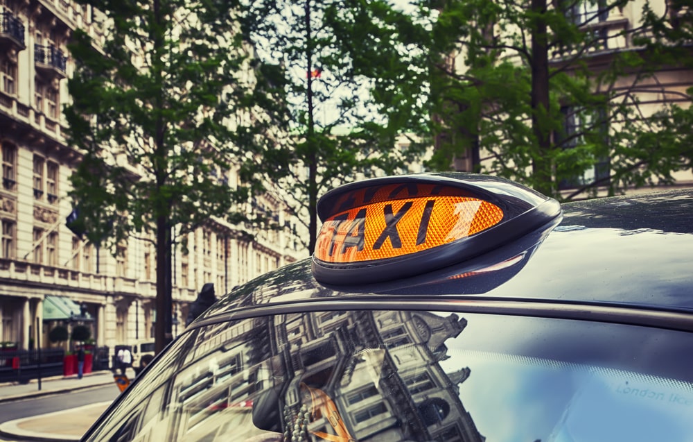 Travelling around London by taxi